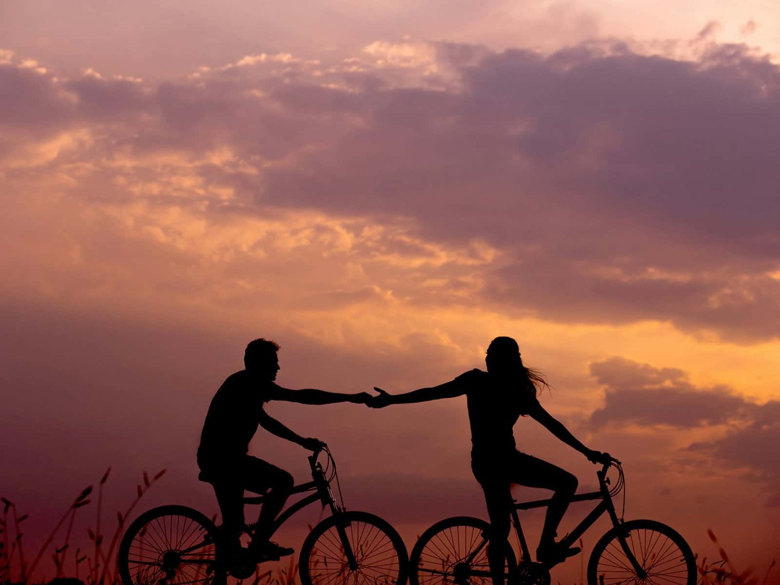 Photograph accompanying “Anxious attachment, why you need constant reassurance”, relationships and boundaries article from Silver Owl Therapy