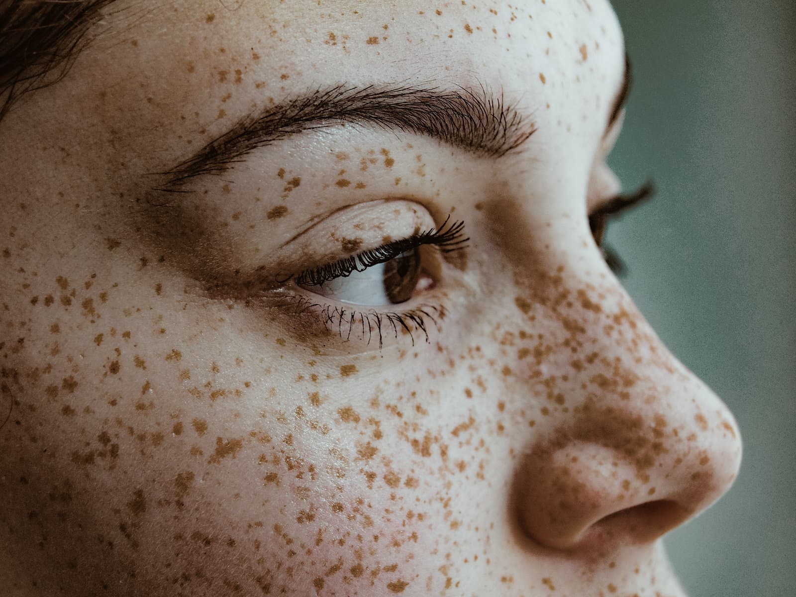 Photograph accompanying “Feeling Numb isn't a sign that something is wrong with you.”, somatic therapy and healing article from Silver Owl Therapy