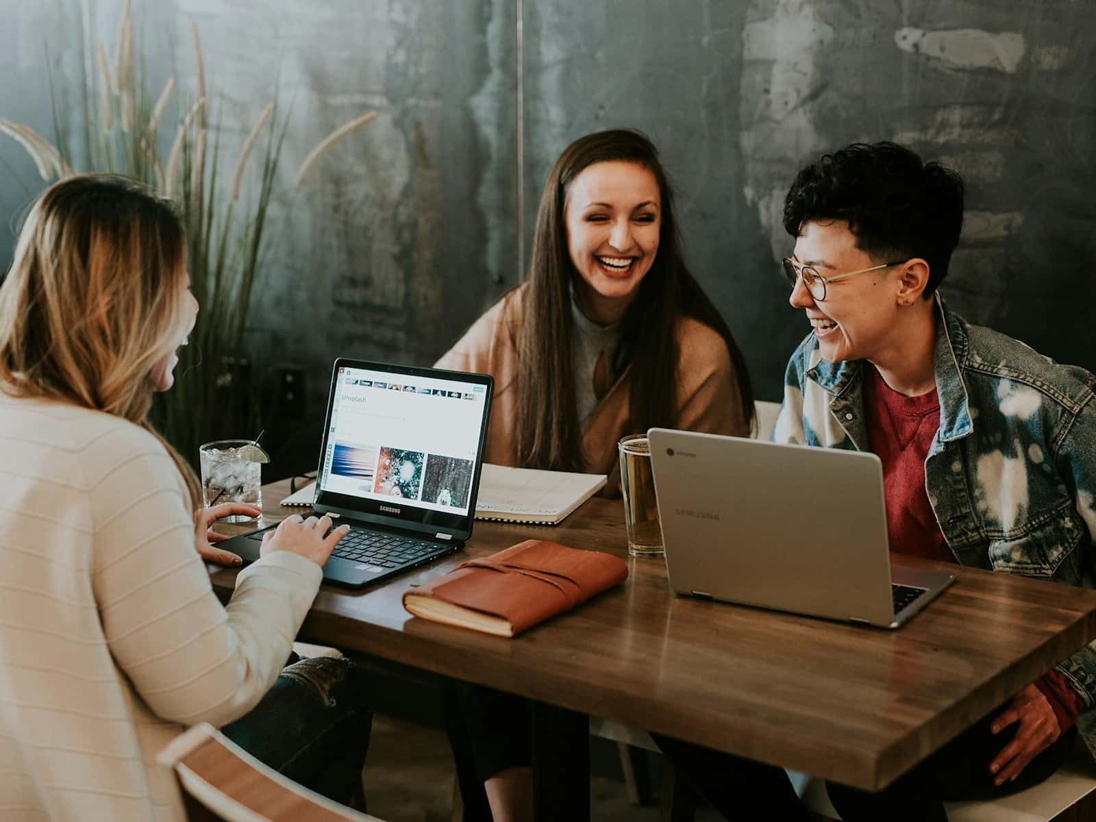 Photograph accompanying “How to explain family estrangement to others”, relationships and boundaries article from Silver Owl Therapy