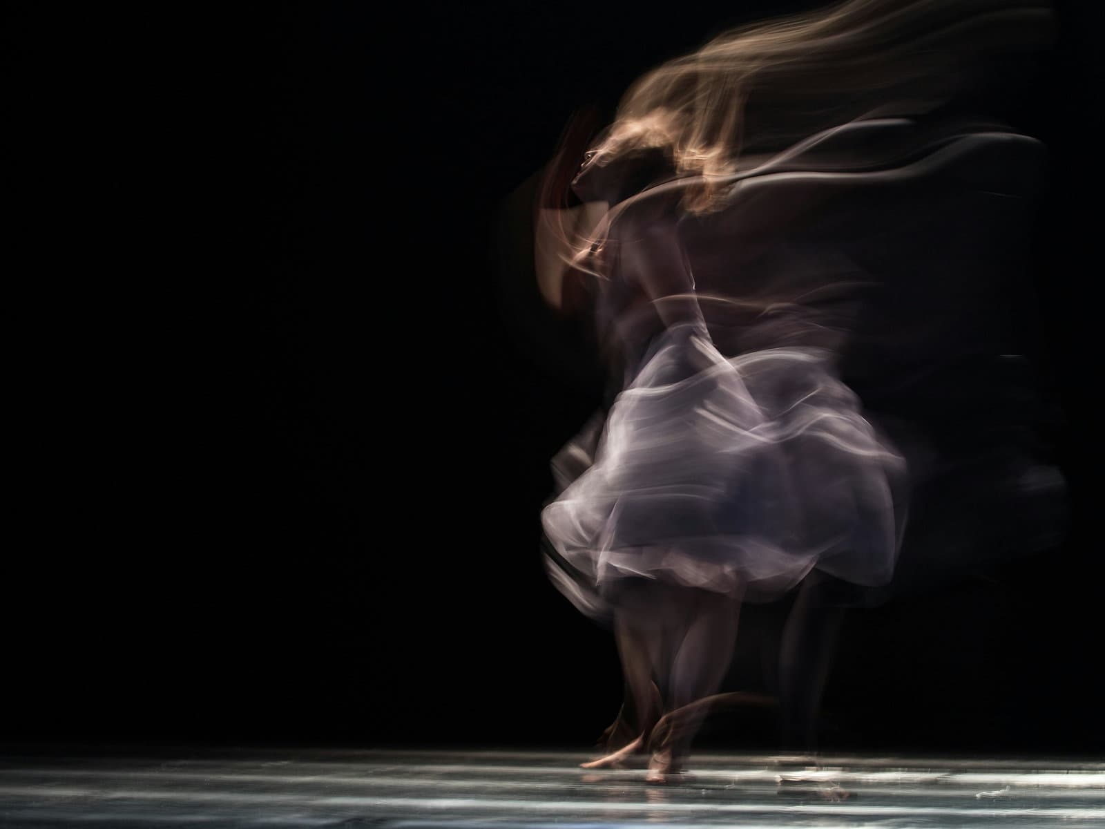 Photograph accompanying “What to Expect in Your First Somatic Therapy Session”, somatic therapy article from Silver Owl Therapy